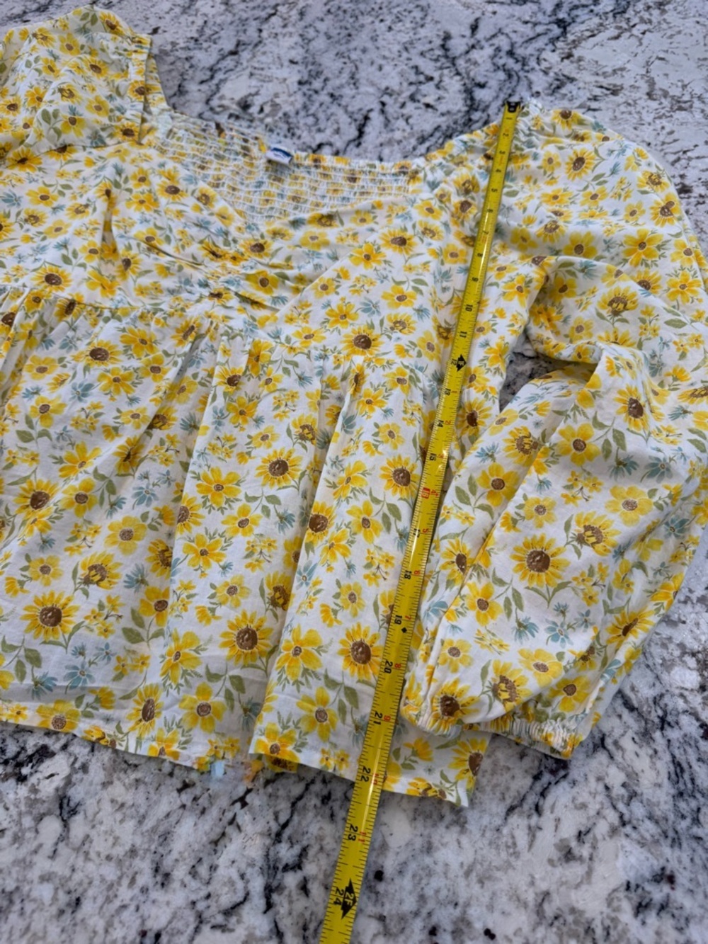 Old Navy Sunflower Floral Smocked Peplum Top | Puff Sleeve Cottagecore Boho - Picture 7 of 10